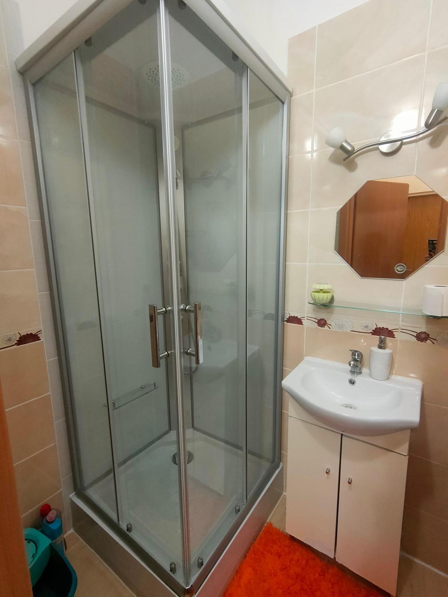Family Apartment Kv Karlovy Vary Esterno foto